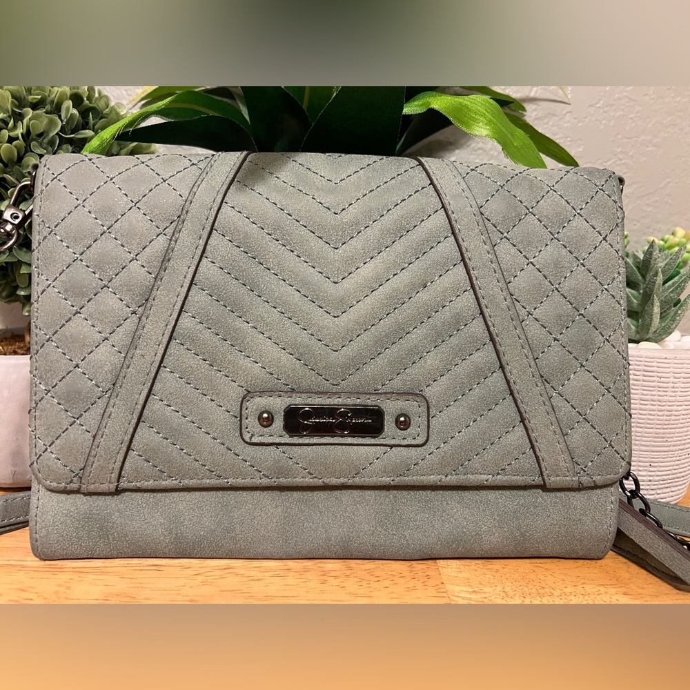 🌸 4/$25 Jessica Simpson Sage Green Crossbody